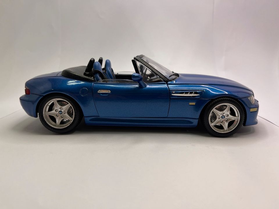 Modellauto Burago - BMW M Roadster 1:18 Top Zustand! in Neuhausen ob Eck