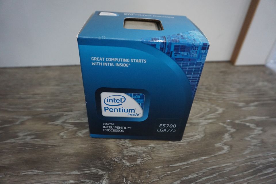 Intel® Pentium® Prozessor E5700 CPU NEU OVP in Neuss