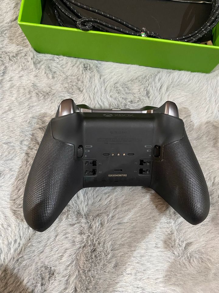 Xbox Elite Series 2 Controller in Ammerthal