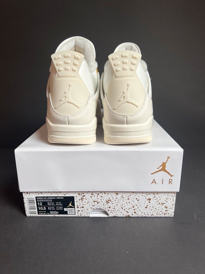 Jordan 4 WMNS Metallic Gold EU44,5 in Darmstadt