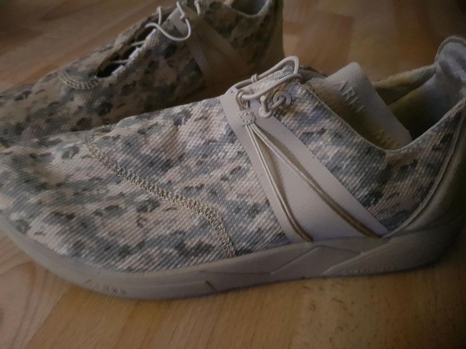 ARKK Schuhe Sneaker in Camouflage Camo Größe 43 in Schwaan