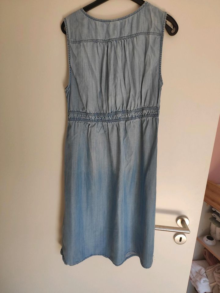 Umstandskleid/Stillkleid Jeanskleid Größe M in Deidesheim