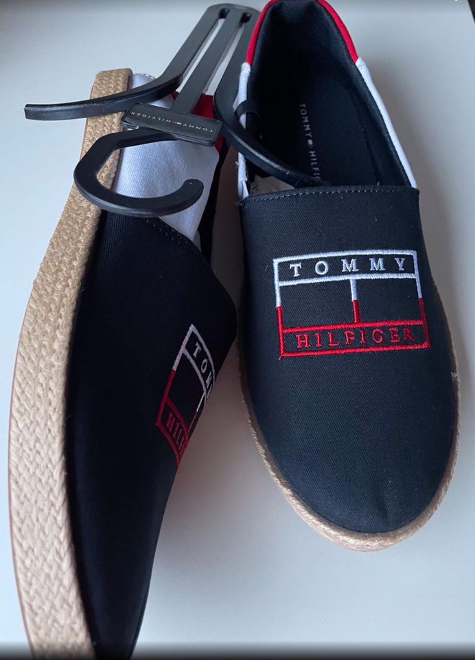 Tommy Hilfiger Herrenschuhe Sommerschuhe neu in Berlin