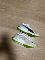 Puma Nitro Laufschuhe, Gr. 39, Weiß/Bunt, Top Zustand! Bayern - Zirndorf Vorschau