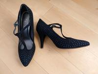 Tamaris Pumps 38 Schwarz Glitzer Strass Vintage T-Steg Rockabilly Niedersachsen - Jork Vorschau