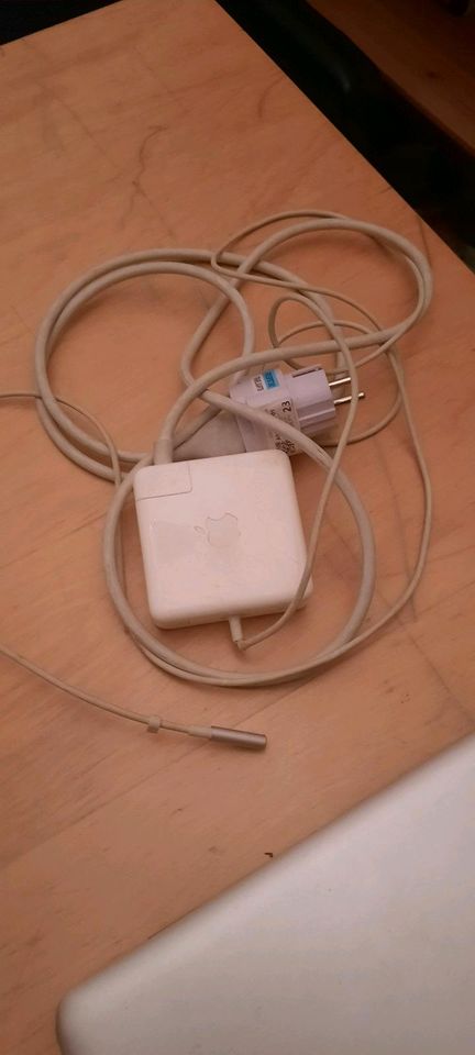 2 apple macbook pro defekt in Darmstadt