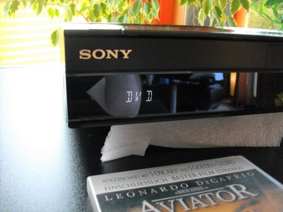 Sony BDP-S 300 Bluray Player in Tangstedt 