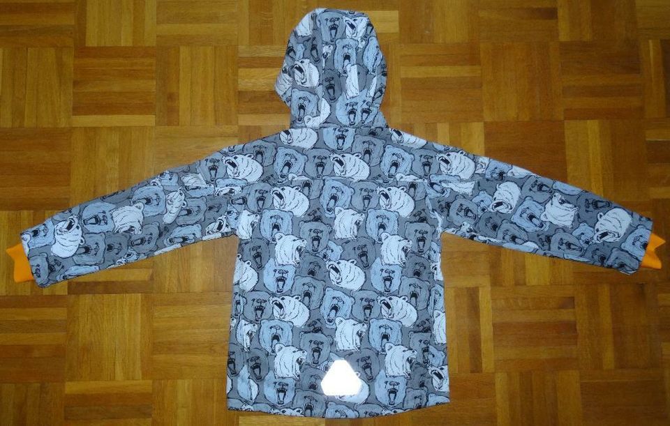 Outdoorjacke / Allwetterjacke / Kinderjacke, Kapuze, Gr.128 - NEU in Stadtbergen