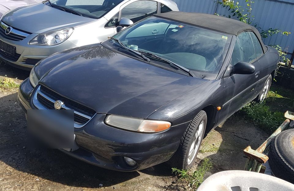 Chrysler Stratus Cabrio  2,5  V6  Automatik in Zossen-Wünsdorf