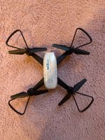 Eine Drohne mit ferngesteuerte und einem Handyhalter Niedersachsen - Osterholz-Scharmbeck Vorschau