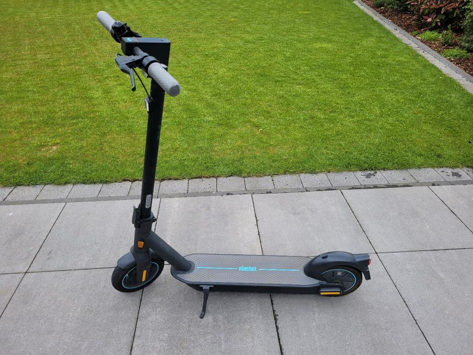 Segway-Ninebot MAX G30D e-Scooter fast neu in Duisburg
