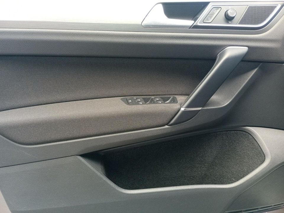 Volkswagen Golf Sportsvan Comfortline 1.4 TSI Klima in Beckdorf