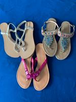 Damen Sandalen gr.41/42 je 8€ Niedersachsen - Garbsen Vorschau