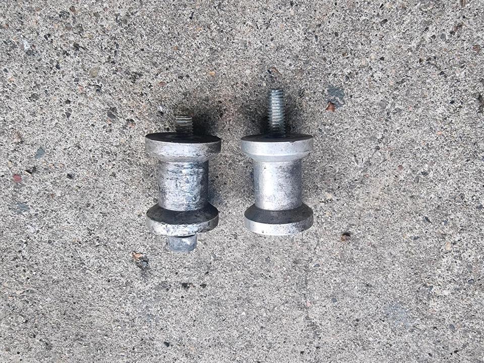 Yamaha r1  rn12 rn19 Bobbins Racingadapter Ständeraufnahme in Salzgitter