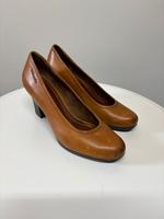 Braune Tamaris Echtleder Pumps Gr. 38 Sachsen-Anhalt - Halle Vorschau