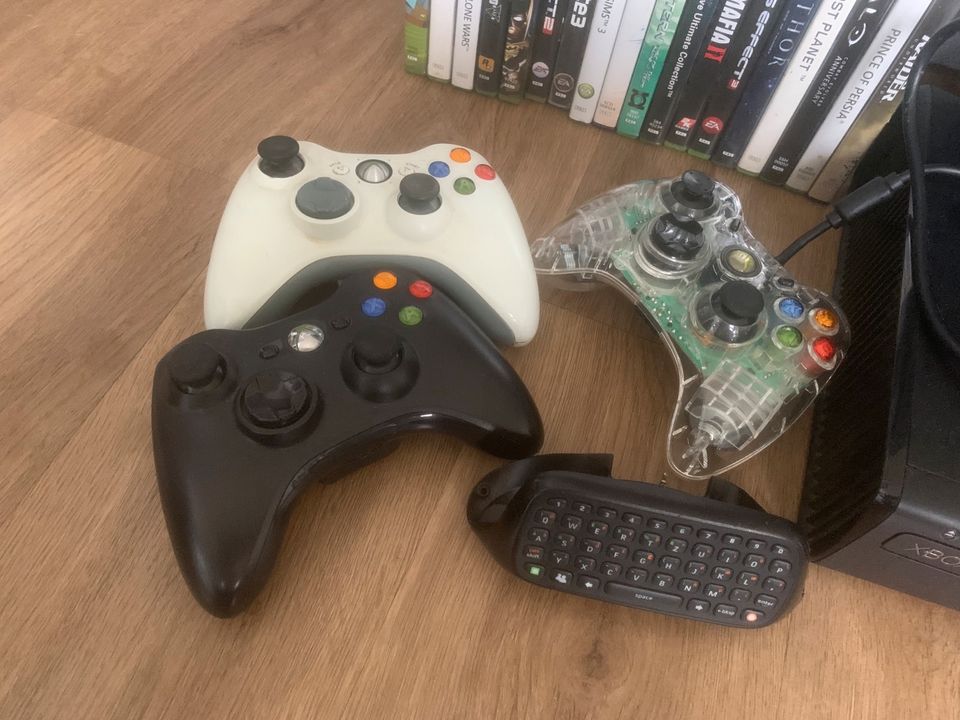 XBOX360 mit ganzem Zubehör Inklusive 15 Spiele in Koblenz