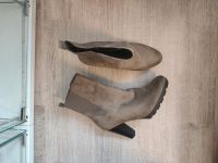 Stiefeletten Schuhe braun Wildlederoptik Gr. 39 / 40 Bochum - Bochum-Wattenscheid Vorschau