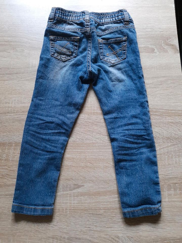 Jeans hose Blau Kinder in Osnabrück