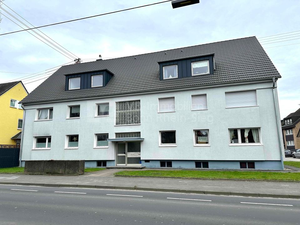8-Parteienhaus mit weiterem Bebauungsmöglichkeiten in Troisdorf-Sieglar! in Troisdorf