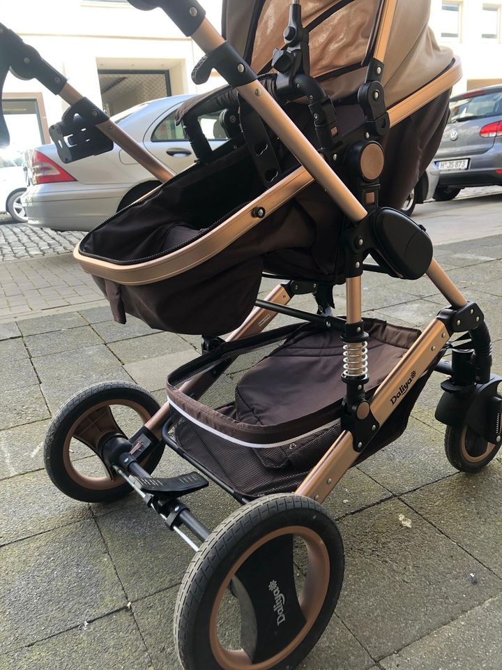 Kinderwagen von Daliya in Hannover