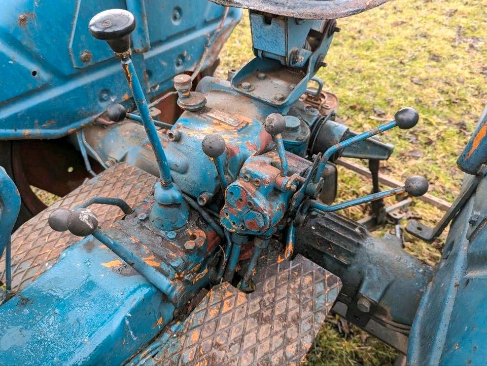 Hanomag C115, Hanomag Greif, Traktor-Ersatzteile in Mechernich