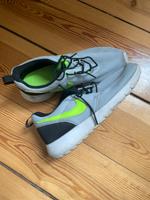 Sneaker Nike Stoffschuhe Turnschuhe Berlin - Wilmersdorf Vorschau