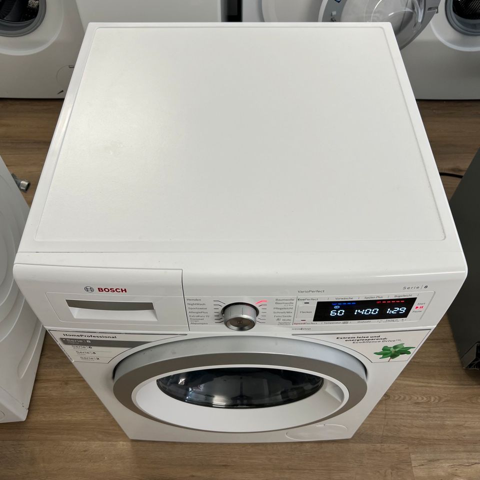 WASCHMASCHINE BOSCH 8Kg A+++ 12 MON GARANTIE/LIEF in Hamburg