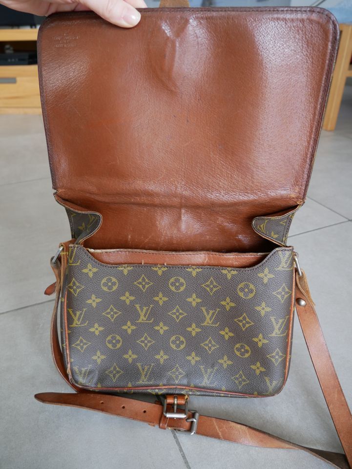 Original Louis Vuitton Cartouchiere Umhängetasche Crossbody bag in Hannover