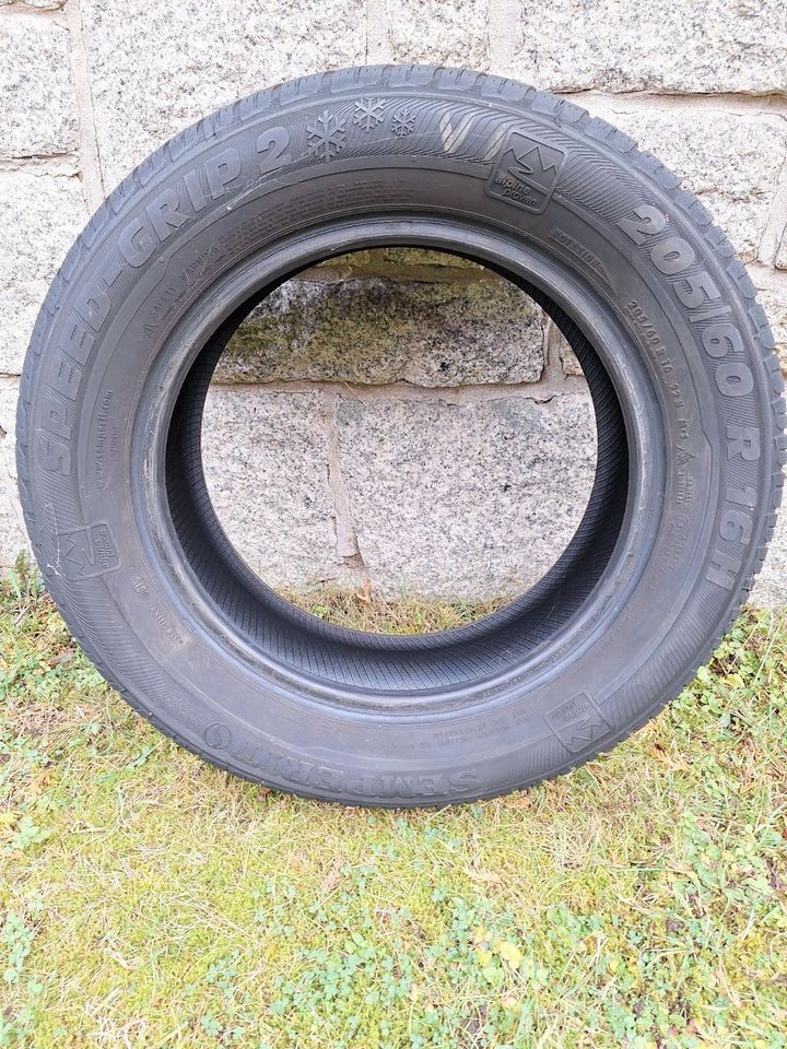 1 x Winterreifen Semperit Speed Grip 205/60 R16 92H in Kirchenlamitz