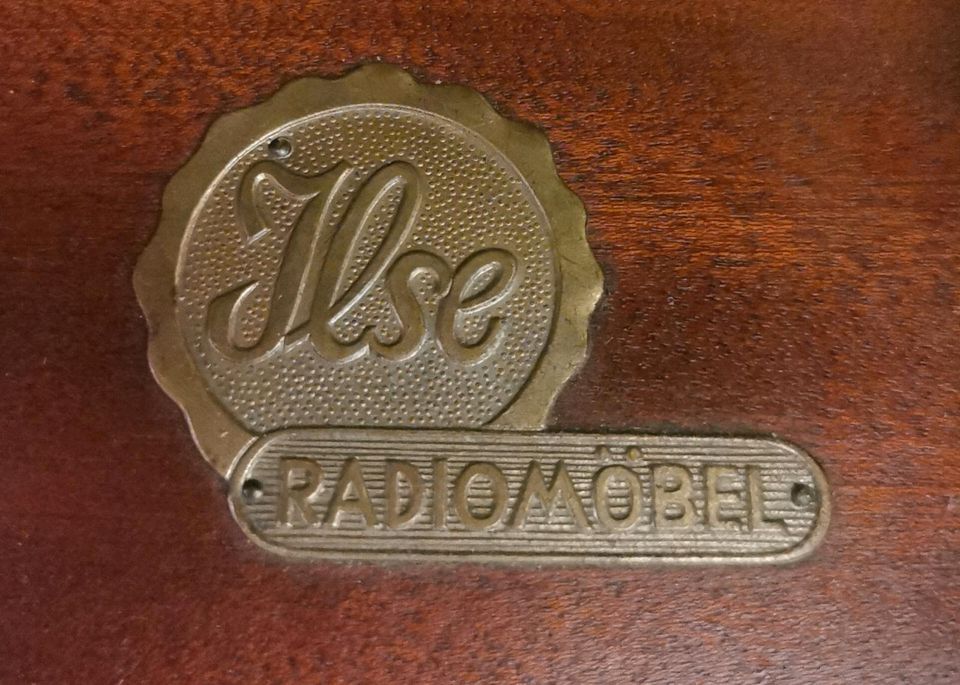 Ilse RadioMöbel R88 Phonoschrank Dual 1002F Plattenspieler in Ochtrup