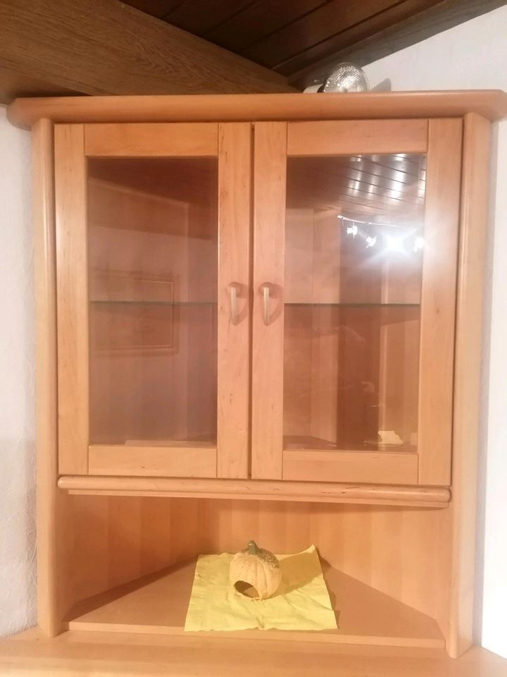 Eck-Vitrinenschrank mit 2 Glastüren 70/70/100x109 cm in Mölsheim