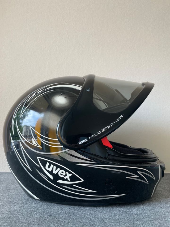 Motorrad Helm UVEX M 57-58 in Hamburg