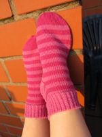 Sneaker Socken, Gr.38 39 40, Handarbeit, neu, rosa-pink Niedersachsen - Bad Pyrmont Vorschau