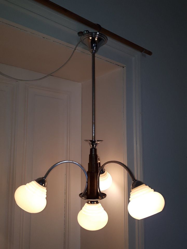Lampe Deckenlampe Art Deco Frankreich, 3 Arme, 4 Schirme, Chrom in Frankfurt am Main