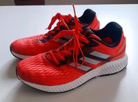Adidas Bounce Turnschuhe 38 2/3 WIE NEU Mädchen Damen Bayern - Kitzingen Vorschau