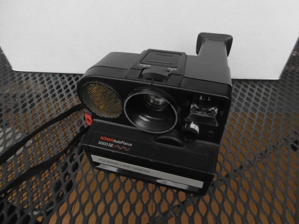 Polaroid Autofocus Camera mit Blitzauf in Bonn