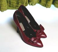 Leder Pumps Stoöckel Schuhe Servas Gr. 38,5 Bonn - Bonn-Zentrum Vorschau
