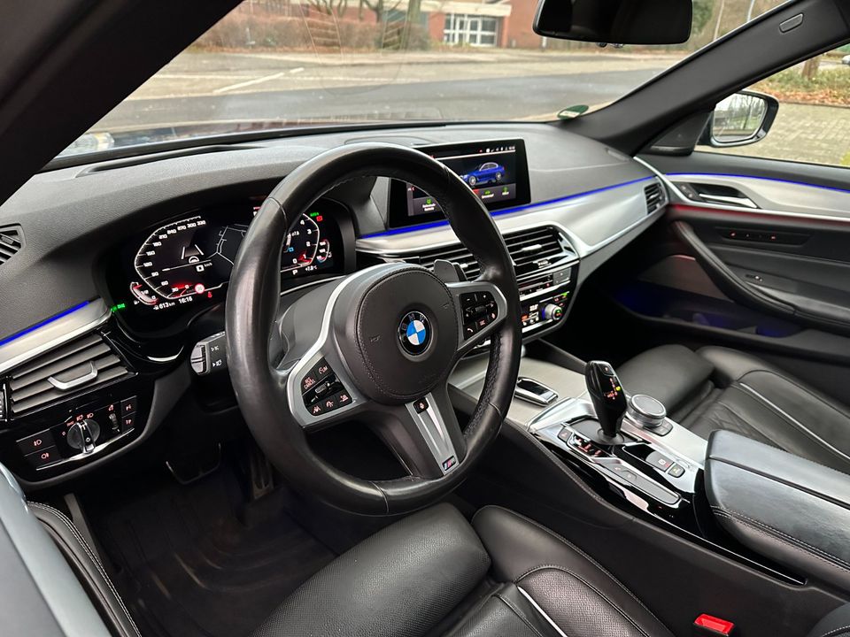 BMW 540d xD M-Sport/360°/DA+/PA+/LCP/HUD/STHZ/Massage/SBL/MWST. in Grevenbroich