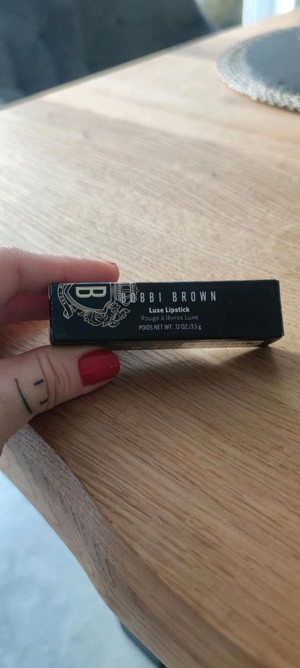 Lippenstift Luxe Lip Color Von Bobbi Brown Pflaume Plum in Haste