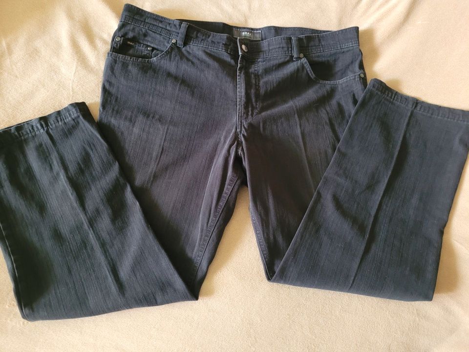 Brax-Jeans, Modell: Carlos, W 42/L 30, schwarz in Bielefeld