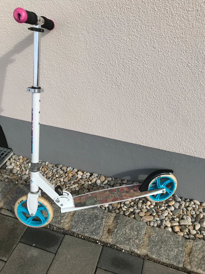 Aluminium Scooter Muuwmi in Aholming