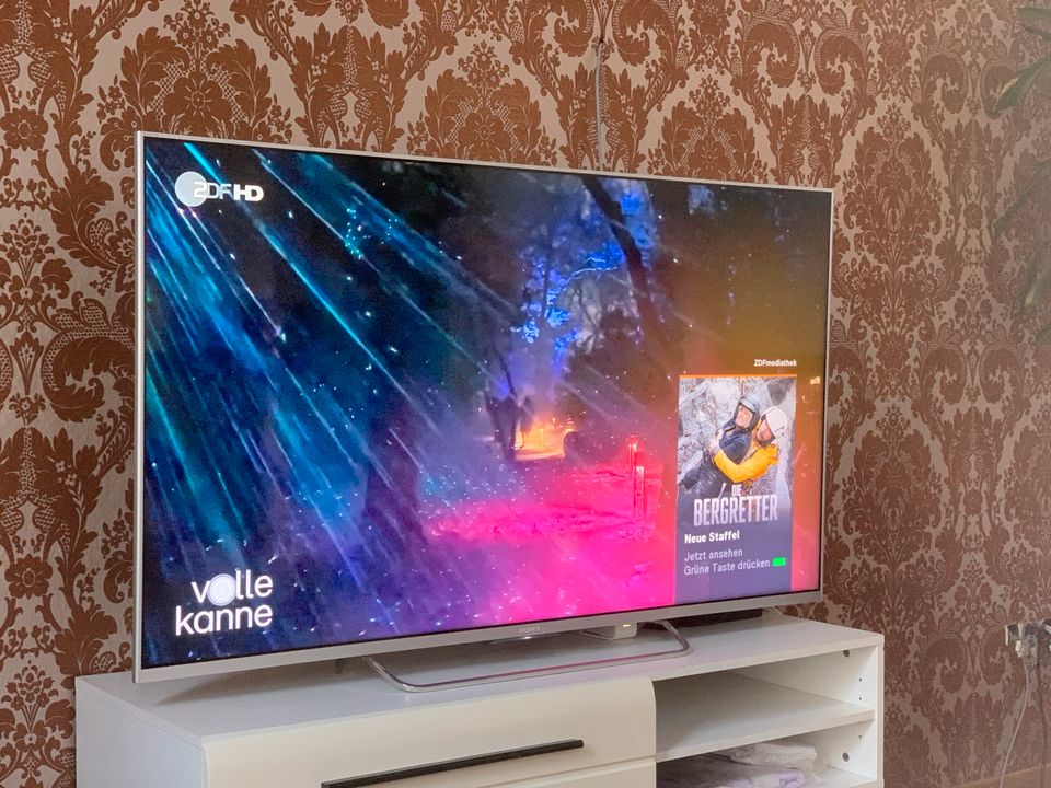 A++ Sony  Bravia Fernseher in Bad Oeynhausen