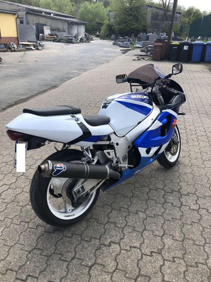 Suzuki GSXR 750 in Altenkirchen