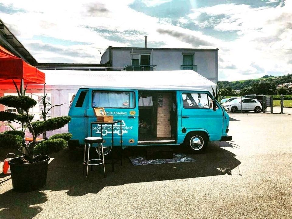 Fotobus Fotobox Bar Fotobulli Hochzeit 2023 Firmenfeier VW Bus in Krautheim