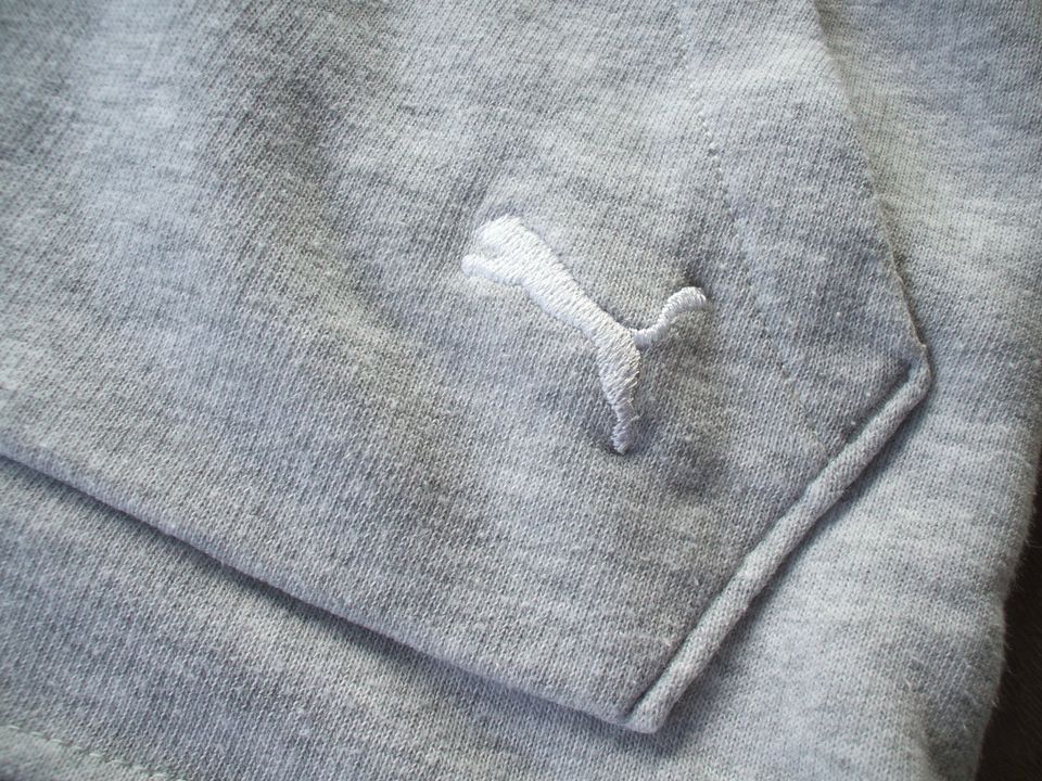 Puma Hoodie, silber/grau, Gr. XS, Topzustand in Bergen