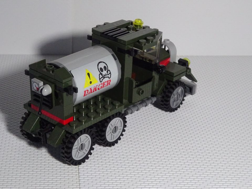 Art Lego Militär Panzer & LKW`s ab 10,- Euro in Schorfheide