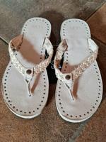 UGG DAMEN SCHUHE ZEHENTRENNER SANDALEN NAVIE II BEIGE 37/38 NEU!! Hessen - Felsberg Vorschau
