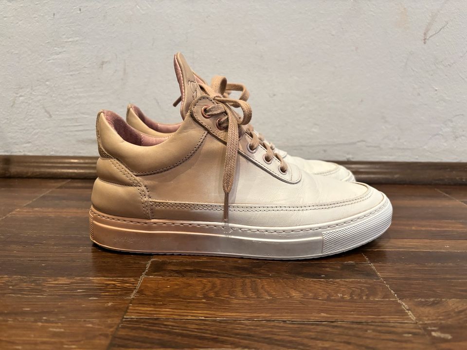 Super coole Filling Pieces Sneaker im Tie Dye Look in Leipzig