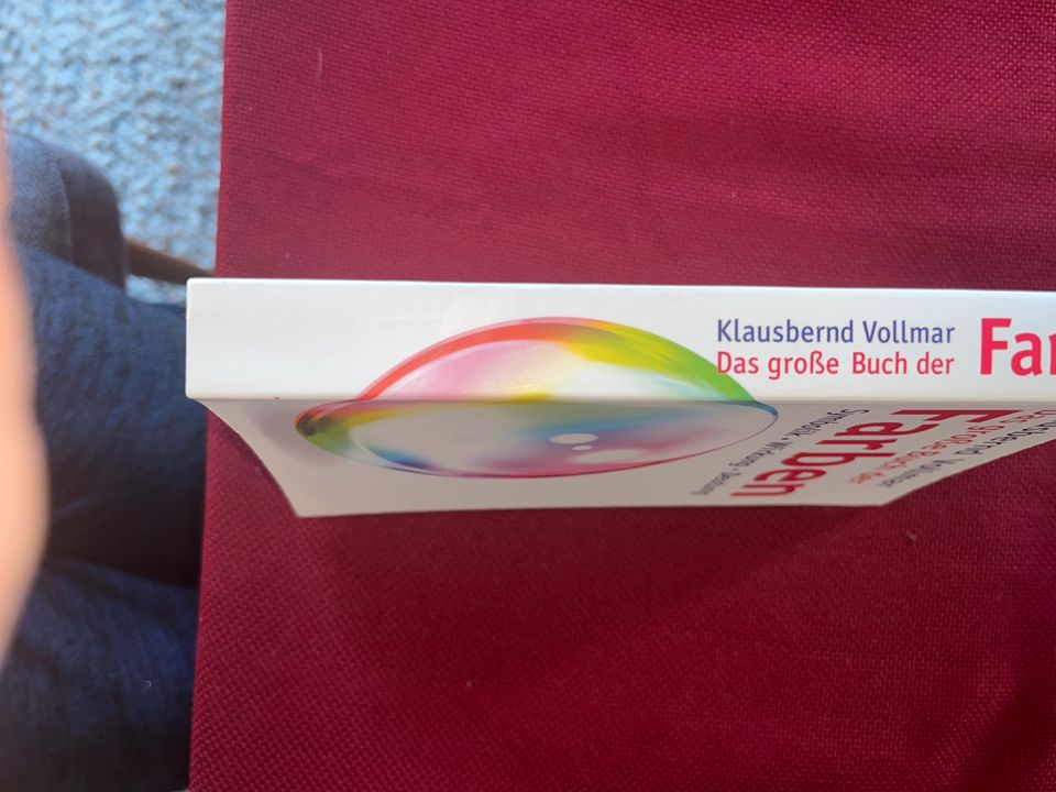 Das große Buch der Farben, Klausbernd Vollmar, Symbolik Wirkung, in Augsburg