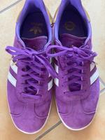 Seltene Adidas Gazelle Sneaker, Damen, lila, Größe 40,5 München - Ludwigsvorstadt-Isarvorstadt Vorschau